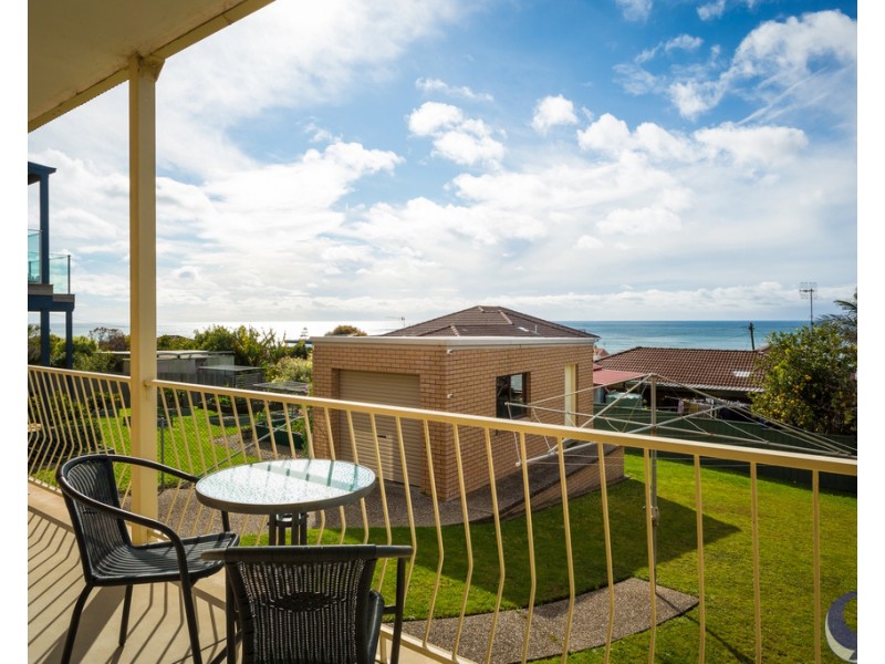 38 Hillside Crescent, Kianga NSW 2546