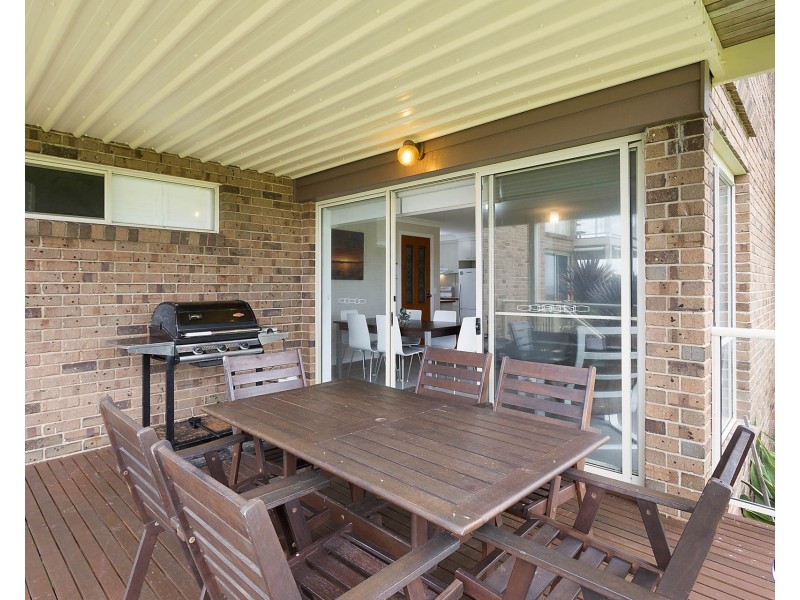 2/4 Warbler Crescent, North Narooma NSW 2546
