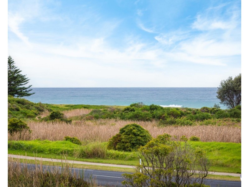 2/4 Warbler Crescent, North Narooma NSW 2546
