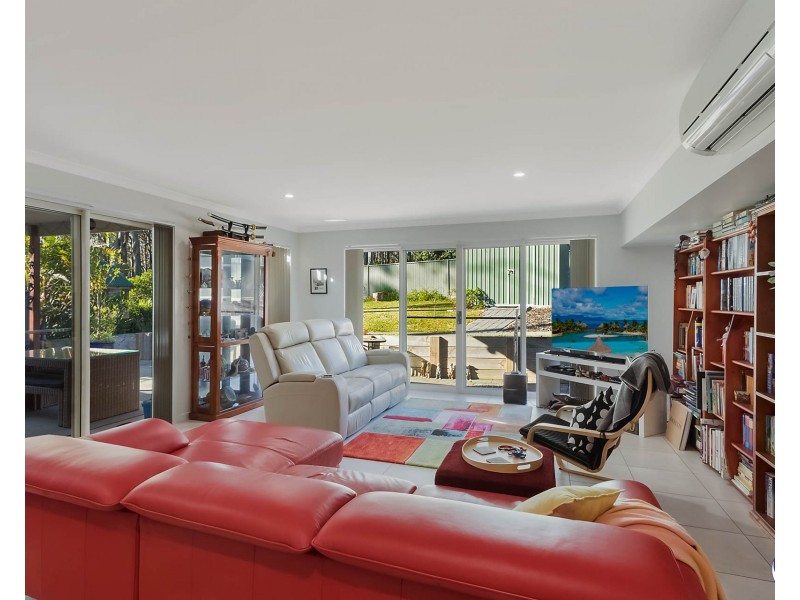 30 Lamont Young Drive, Mystery Bay NSW 2546