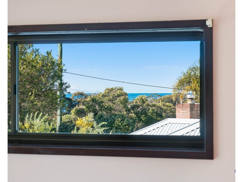 18 Marine Drive, Narooma NSW 2546