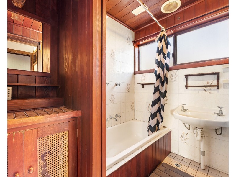 17 Riverview Street, Potato Point NSW 2545