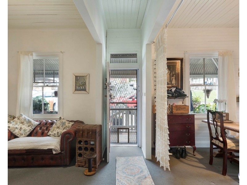 17 Bate Street, Central Tilba NSW 2546