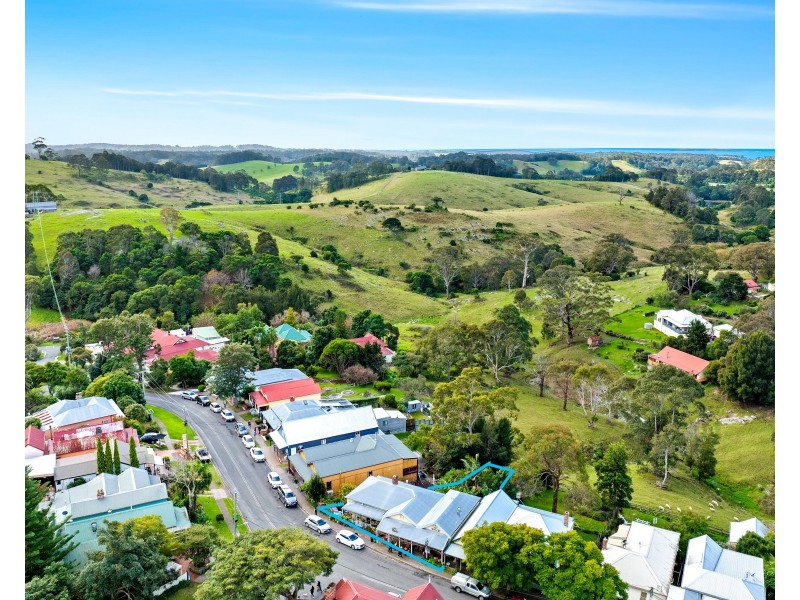 17 Bate Street, Central Tilba NSW 2546