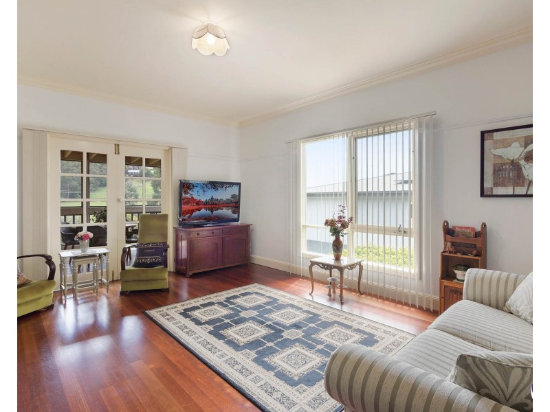 3 John Place, North Narooma NSW 2546