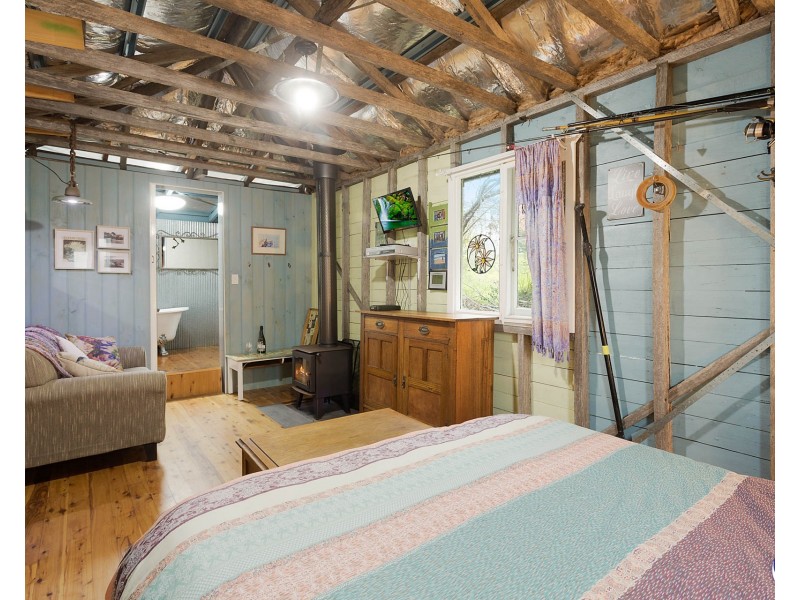 11 Riley Street, Narooma NSW 2546