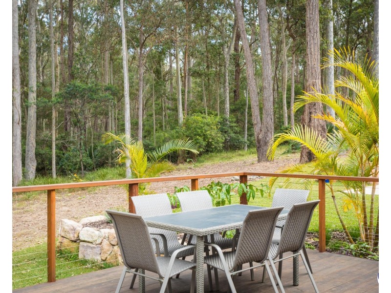 11 Coastal Court, Dalmeny NSW 2546