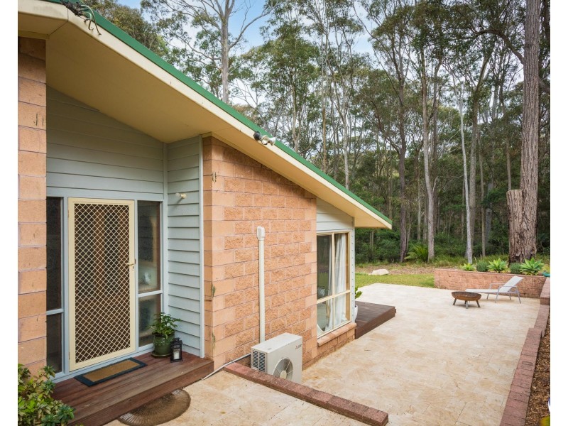 11 Coastal Court, Dalmeny NSW 2546