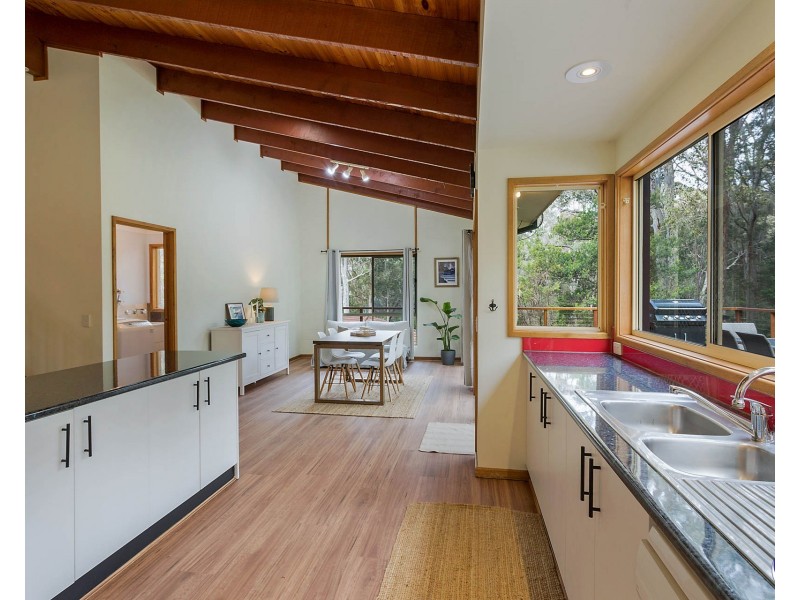 11 Coastal Court, Dalmeny NSW 2546