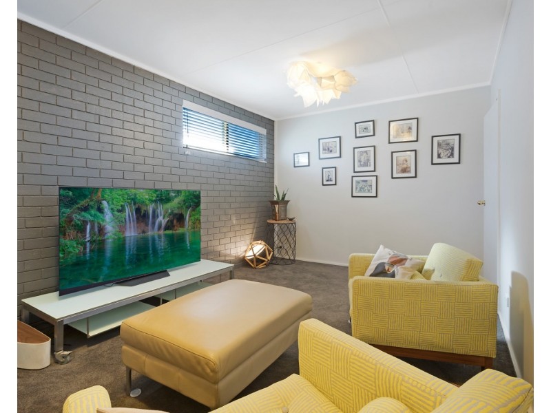 21 Lake View Drive, Wallaga Lake NSW 2546