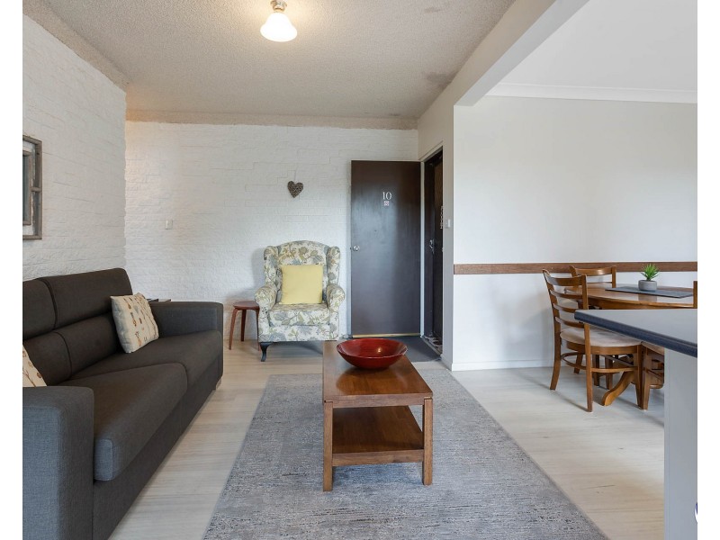 10/16 McMillan Road, Narooma NSW 2546