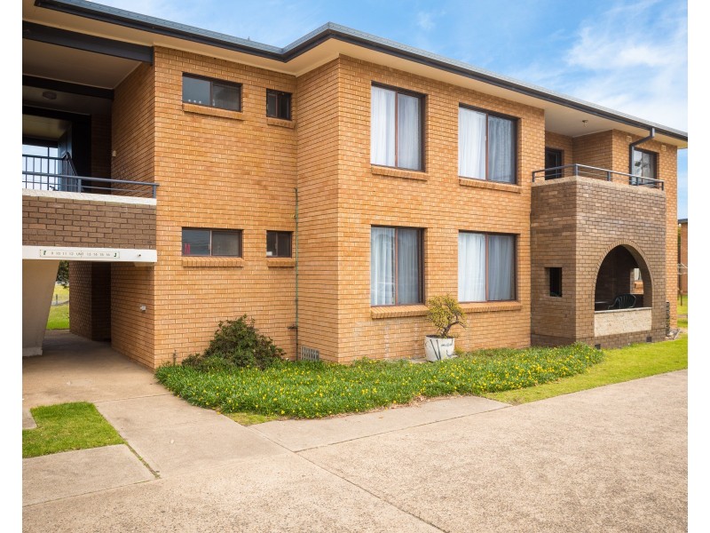10/16 McMillan Road, Narooma NSW 2546