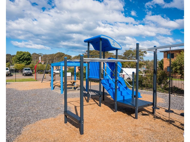 10/16 McMillan Road, Narooma NSW 2546