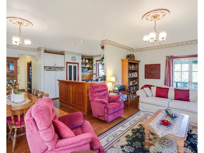 2 Blacksmiths Lane, Central Tilba NSW 2546