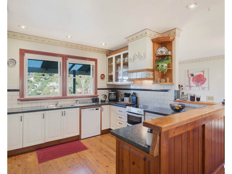 2 Blacksmiths Lane, Central Tilba NSW 2546