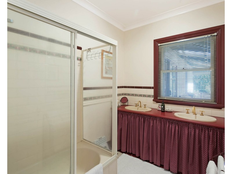 2 Blacksmiths Lane, Central Tilba NSW 2546