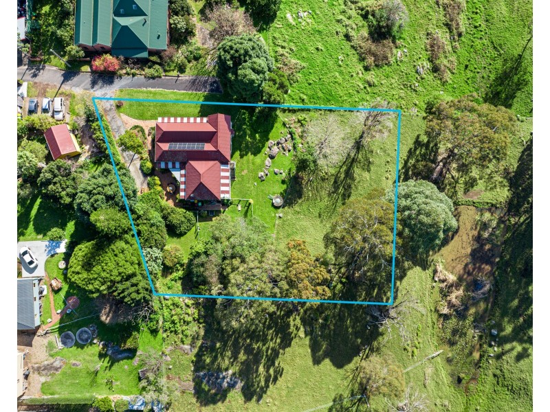 2 Blacksmiths Lane, Central Tilba NSW 2546