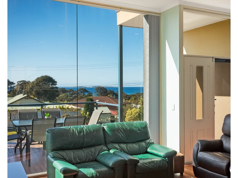 1/10-12 Marine Drive, Narooma NSW 2546