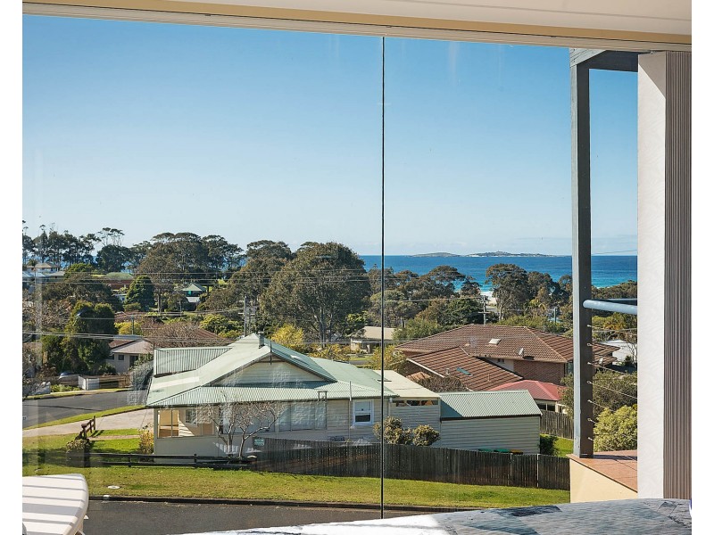1/10-12 Marine Drive, Narooma NSW 2546