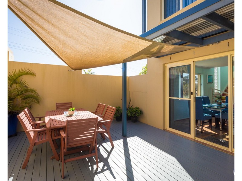 1/10-12 Marine Drive, Narooma NSW 2546