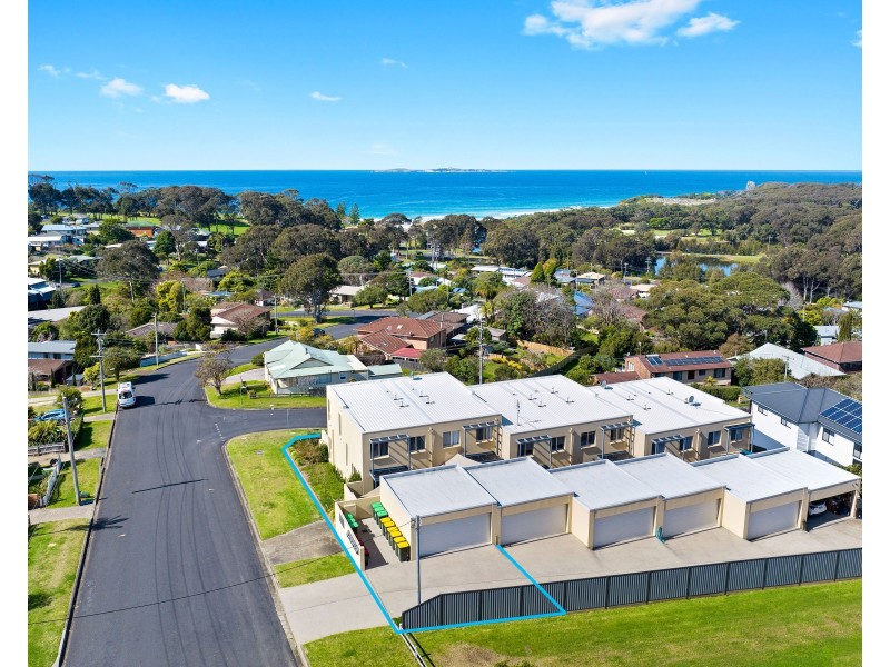1/10-12 Marine Drive, Narooma NSW 2546