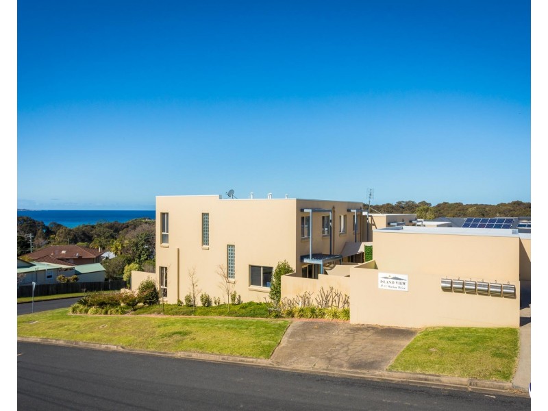 1/10-12 Marine Drive, Narooma NSW 2546