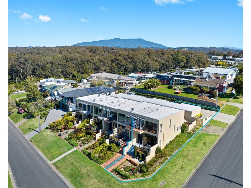 1/10-12 Marine Drive, Narooma NSW 2546