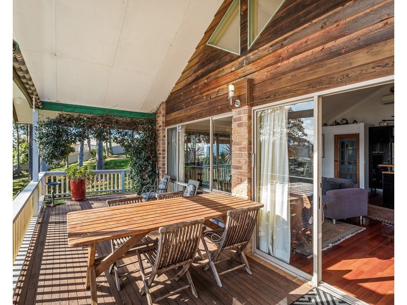 11 Taylor Street, Narooma NSW 2546