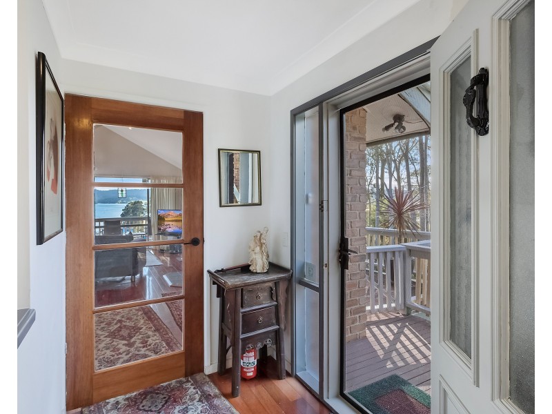 11 Taylor Street, Narooma NSW 2546