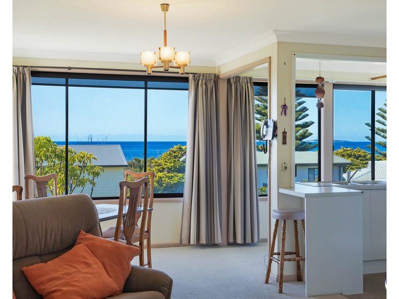 30 Kianga Parade, Kianga NSW 2546