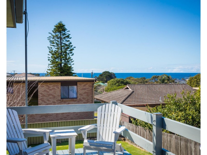 15 Harrison Street, Dalmeny NSW 2546