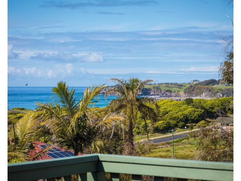 3 Sunnyside Crescent, Kianga NSW 2546
