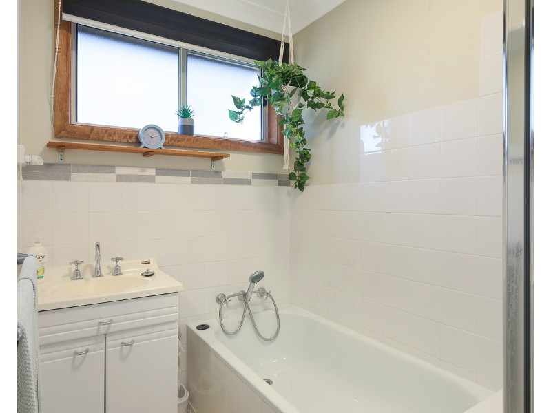 3 Sunnyside Crescent, Kianga NSW 2546