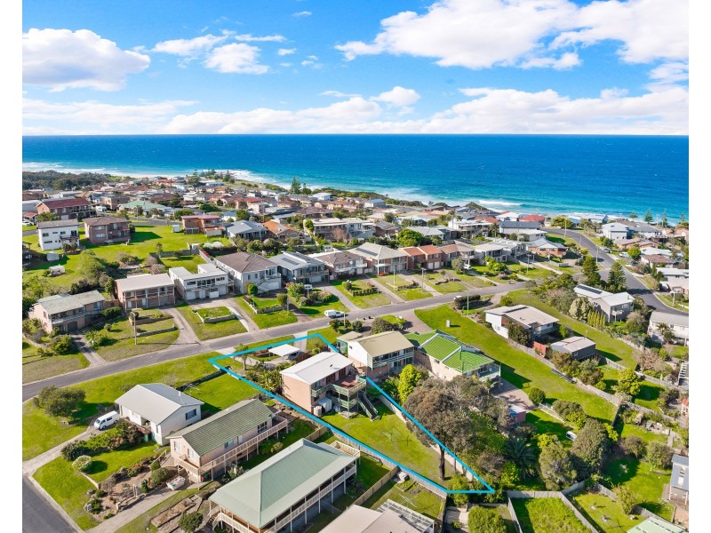 3 Sunnyside Crescent, Kianga NSW 2546