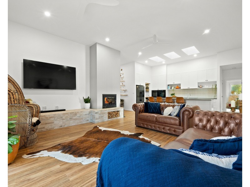 130 Rainforest Parkway, Narooma NSW 2546