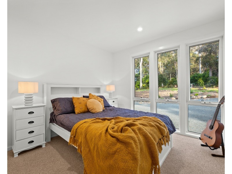 130 Rainforest Parkway, Narooma NSW 2546