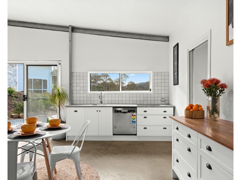 130 Rainforest Parkway, Narooma NSW 2546