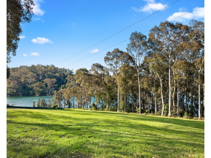 130 Rainforest Parkway, Narooma NSW 2546