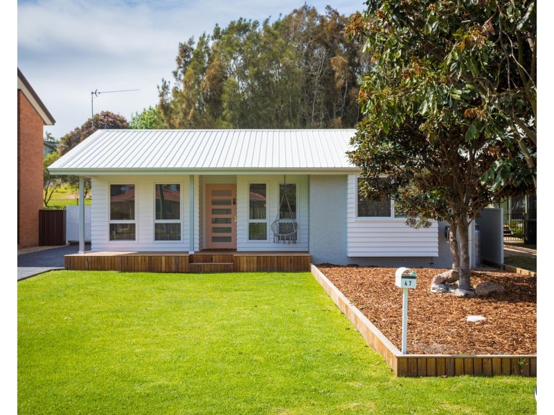 47 Tatiara Street, Dalmeny NSW 2546