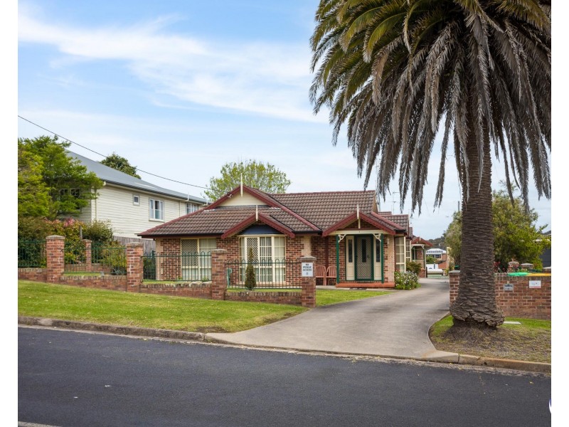 2/8 Tilba Street, Narooma NSW 2546