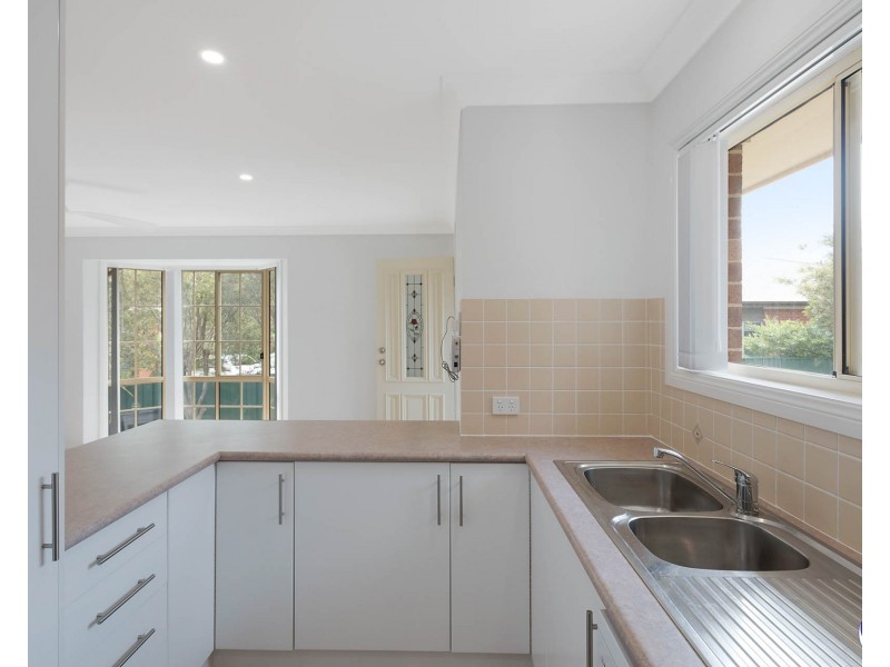 2/8 Tilba Street, Narooma NSW 2546