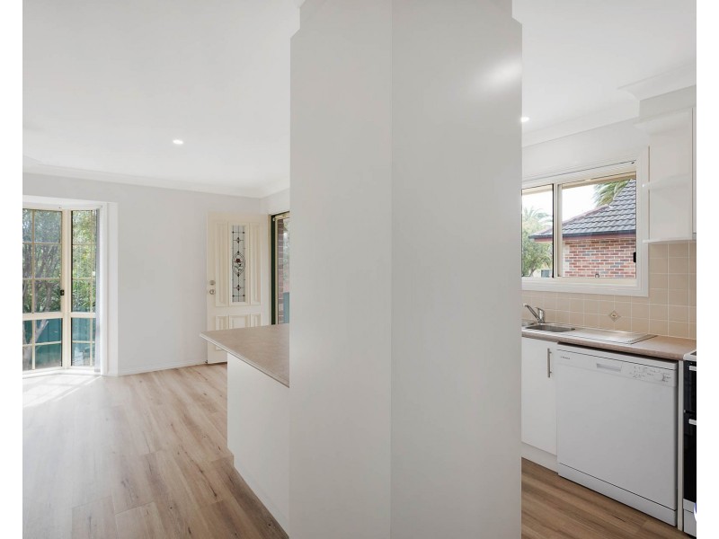 2/8 Tilba Street, Narooma NSW 2546