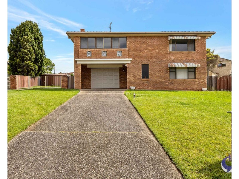 14 Emma Close, Dalmeny NSW 2546