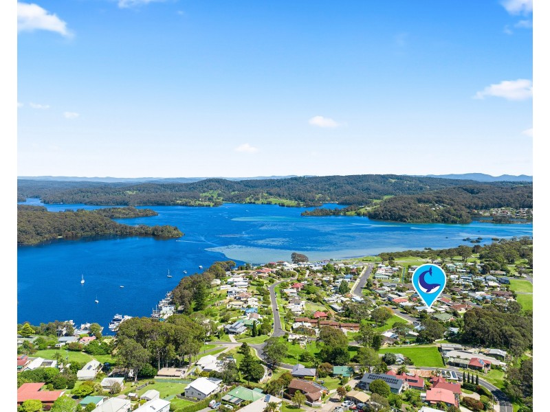 24 McMillan Road, Narooma NSW 2546
