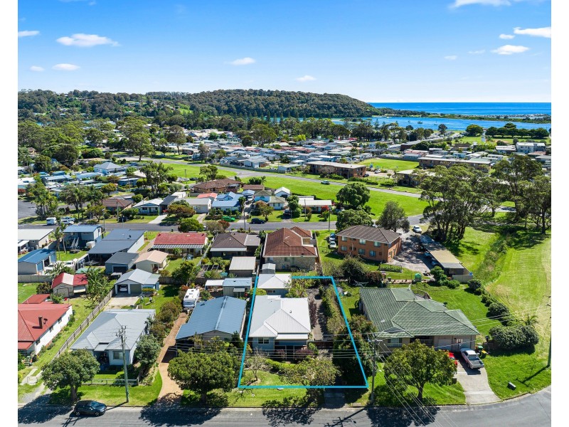 24 McMillan Road, Narooma NSW 2546