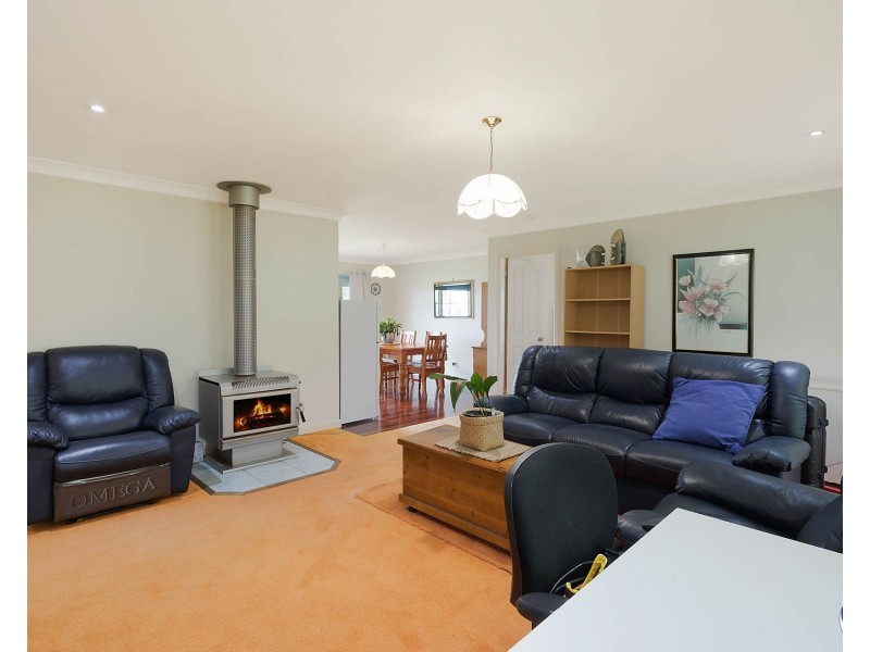 237 Old Highway, Narooma NSW 2546