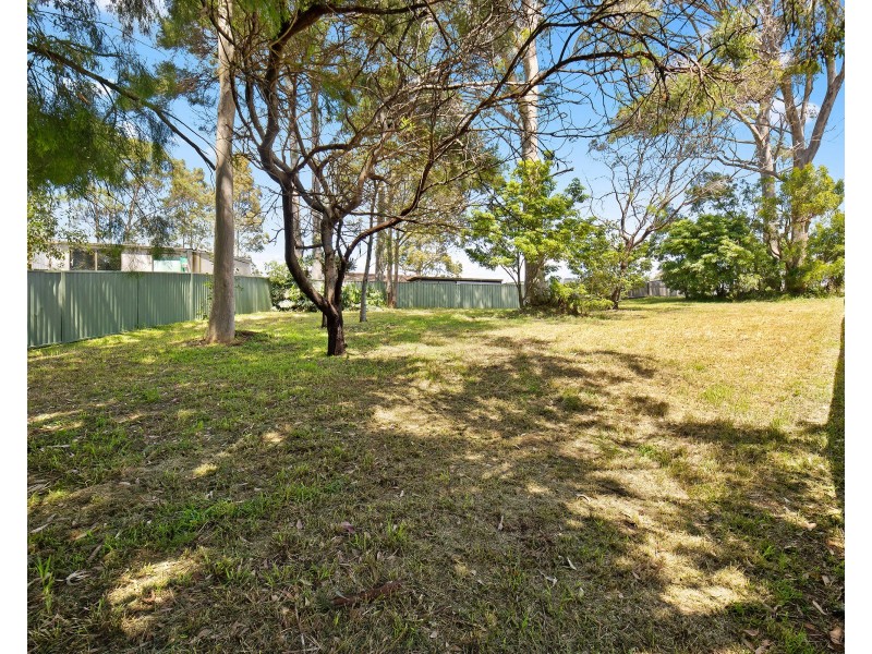 4 Chisholm Place, Narooma NSW 2546