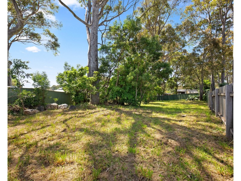 4 Chisholm Place, Narooma NSW 2546