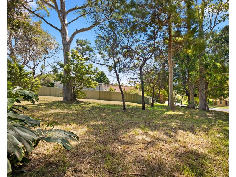 4 Chisholm Place, Narooma NSW 2546