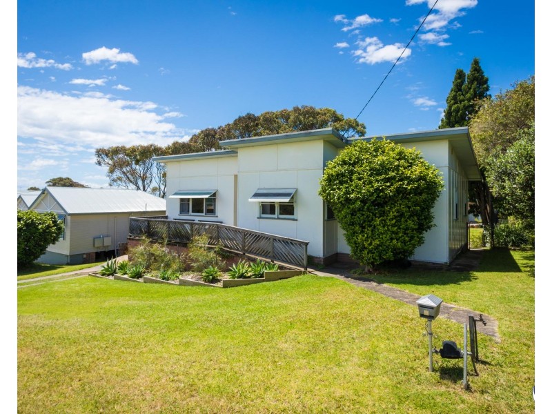 9 Bay Street, Narooma NSW 2546